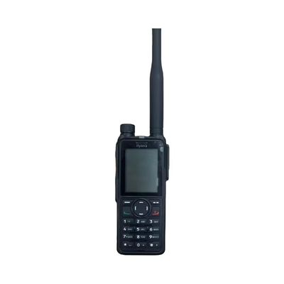 2000-2500mAh Battery Capacity VHF Walkie Talkie for Communication on 400-470MHz Frequency Range